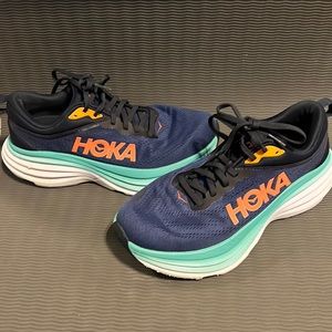 Womens Hoka Bondi 8 size 7.5 Wide